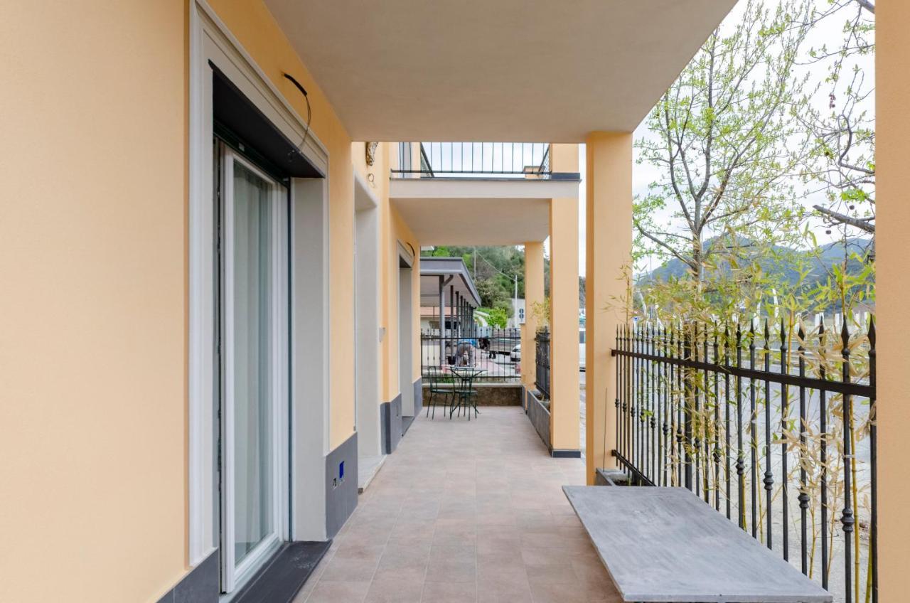 Altido Cosy Rooms In Casarza Ligure Exterior photo