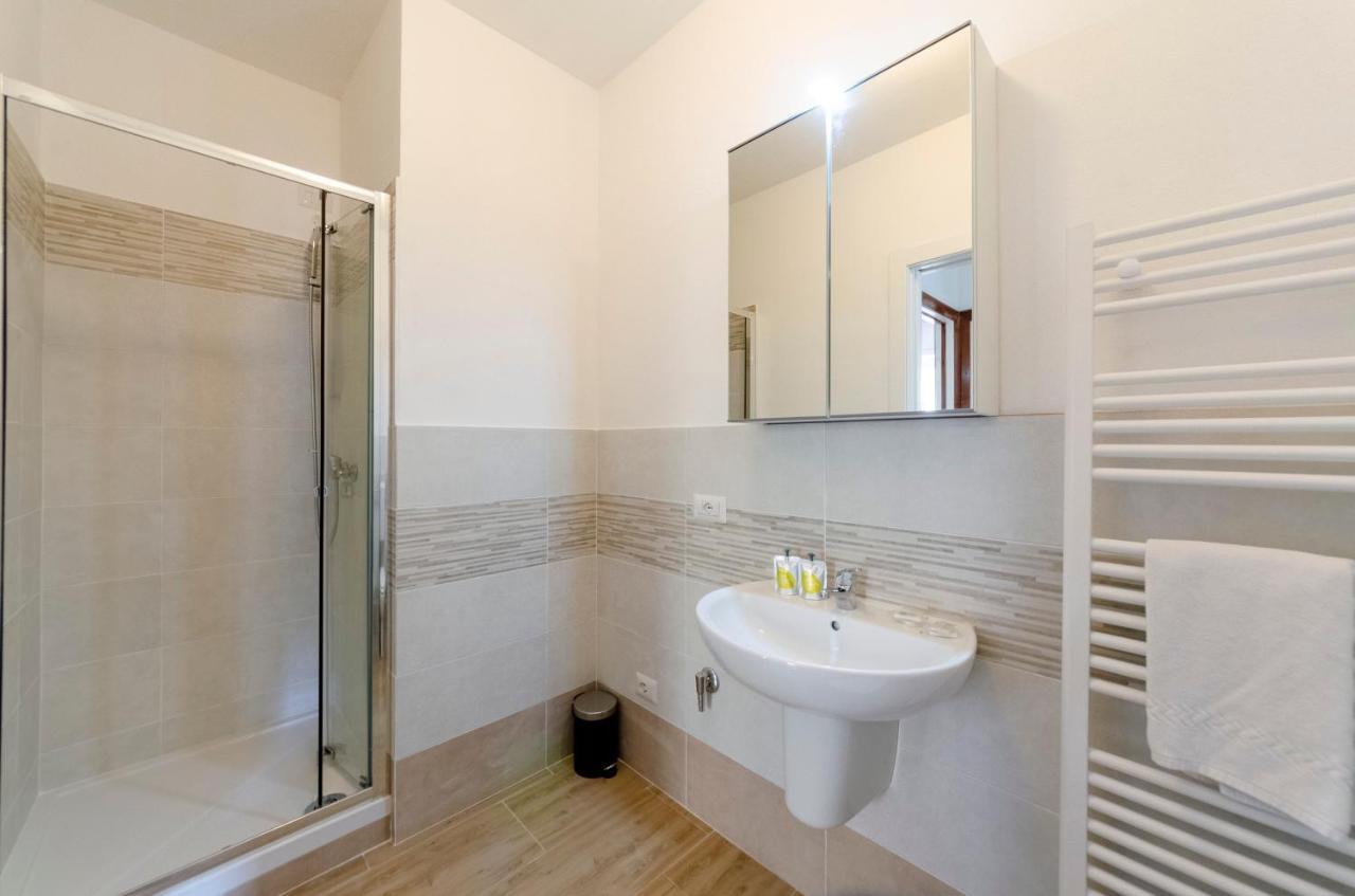 Altido Cosy Rooms In Casarza Ligure Exterior photo